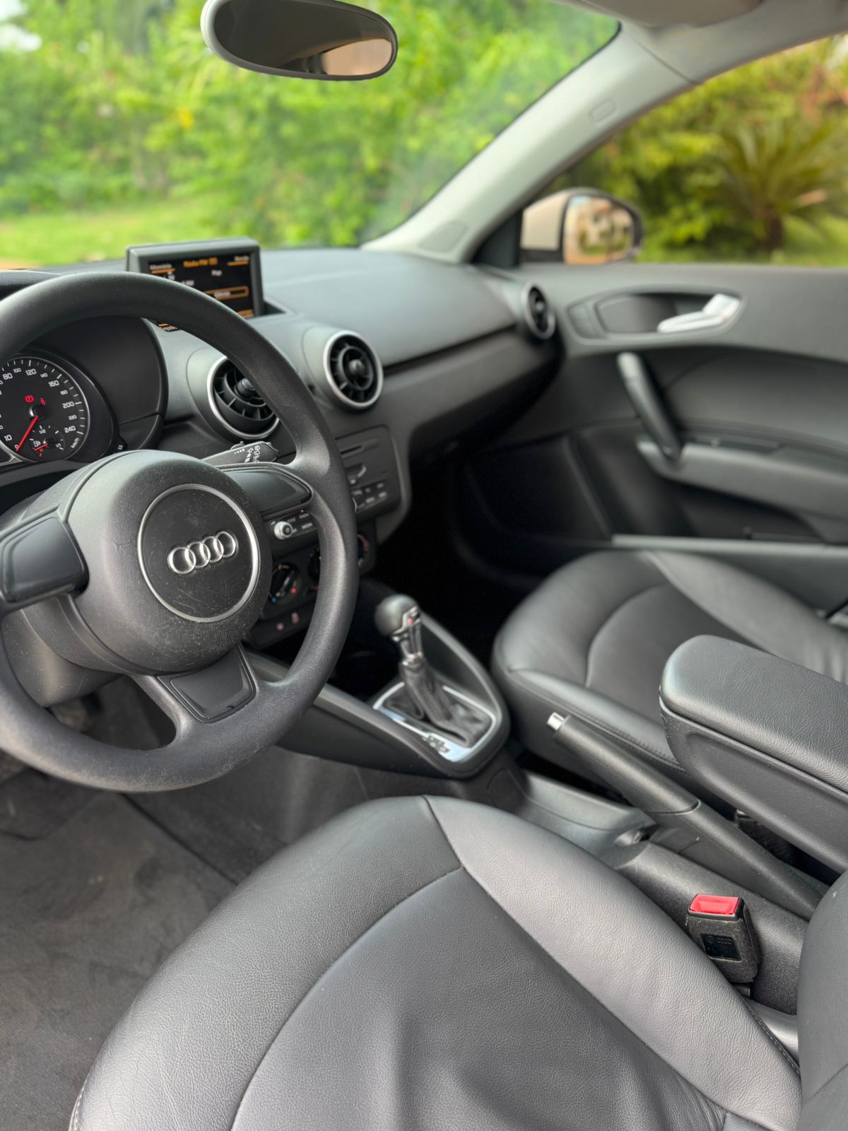 Audi A1 Sportback 1.4 TFSI 2014/2014 - Miniatura 2