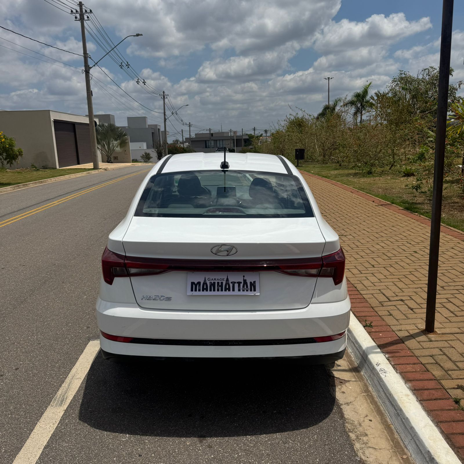 Hyundai HB20S Comfort 1.0 2023 - Miniatura 9