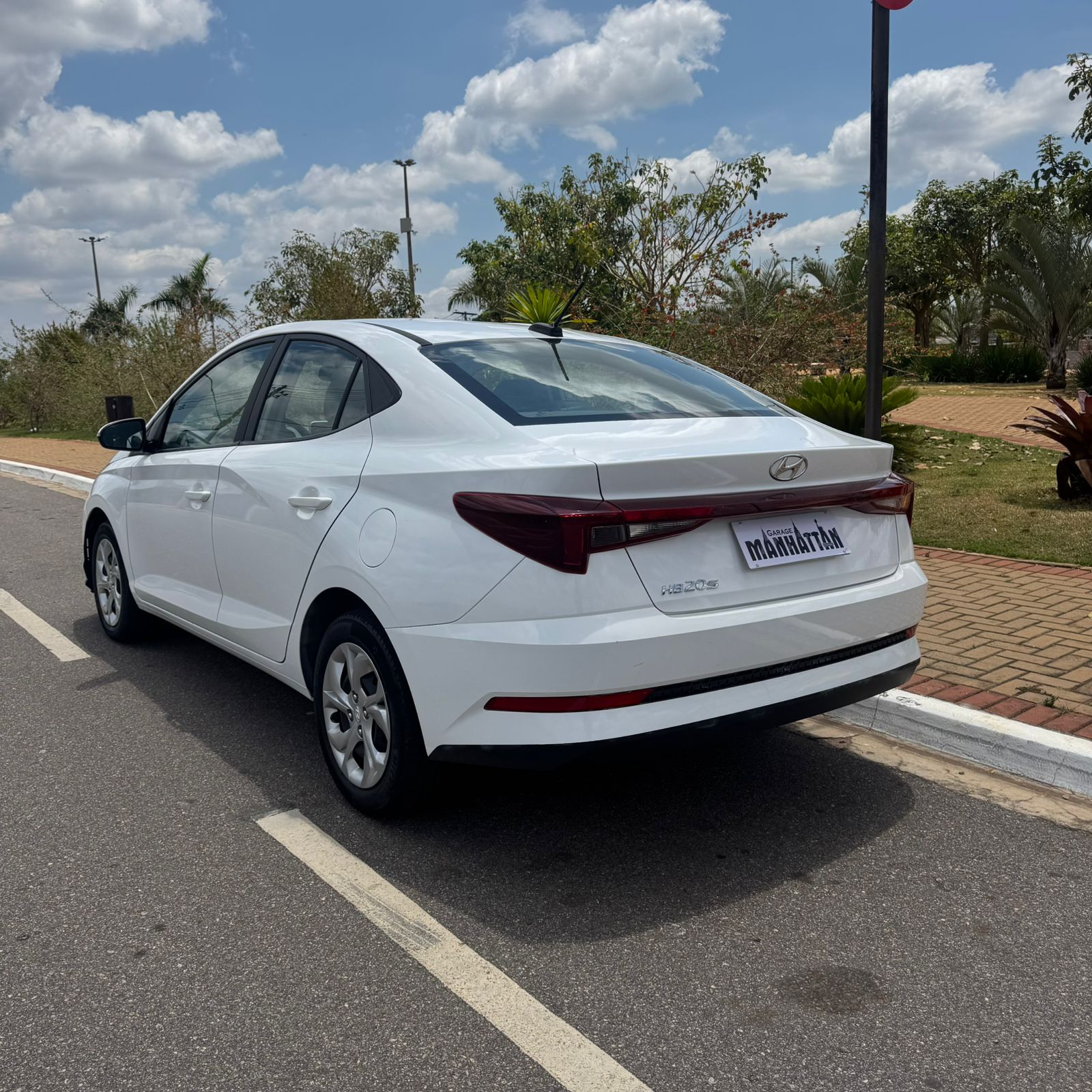 Hyundai HB20S Comfort 1.0 2023 - Miniatura 17