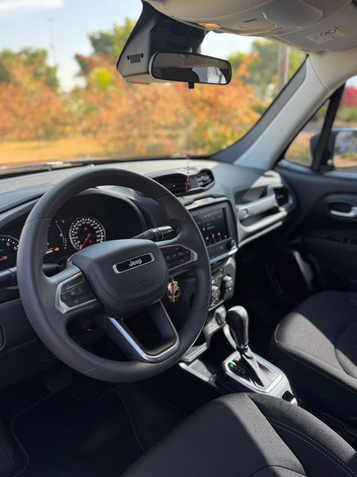 Jeep Renegade T270 Sport 1.3 Turbo 2023 - Miniatura 13