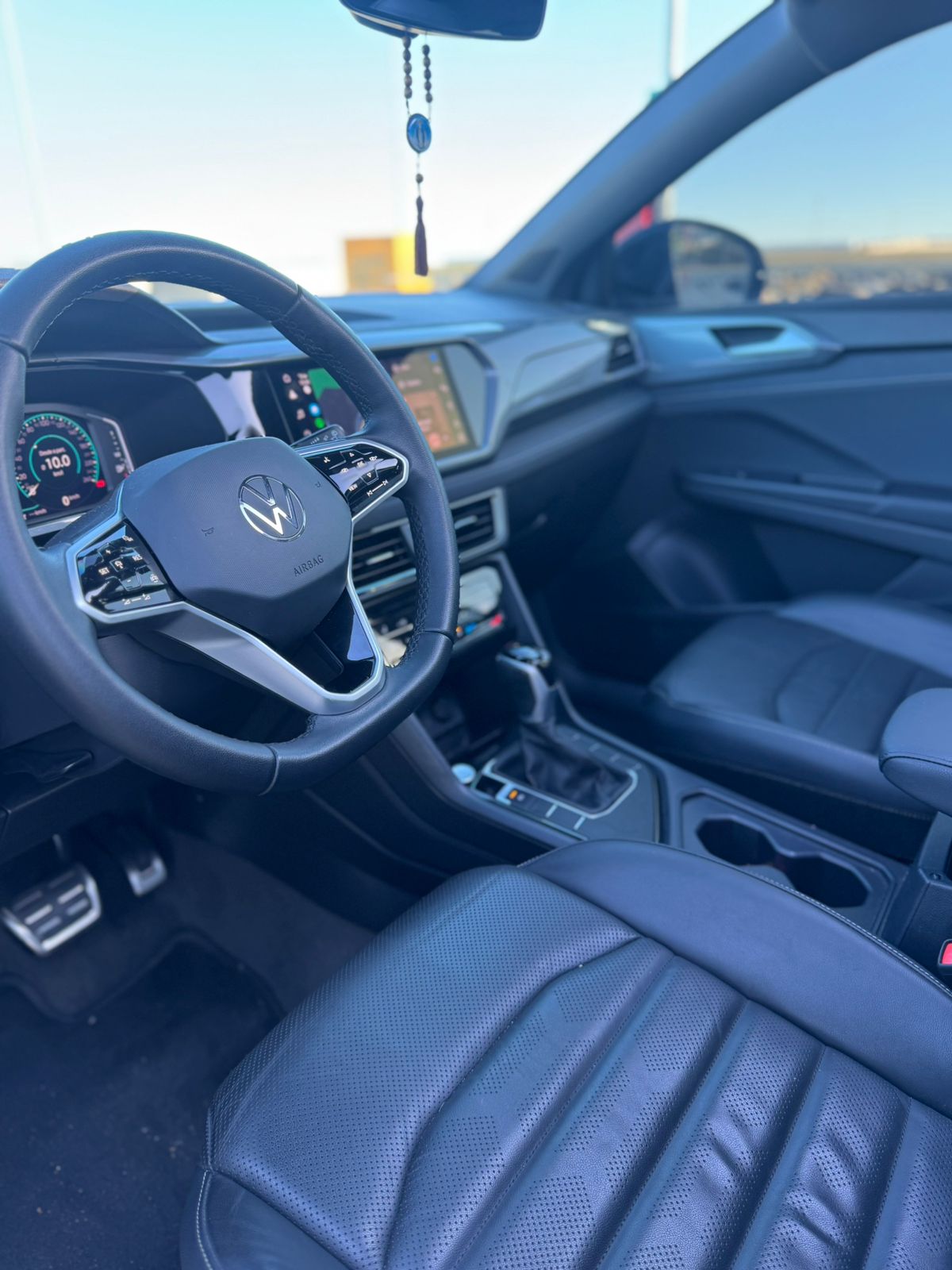 Volkswagen Taos Highline 250 TSI 2024 - Miniatura 7