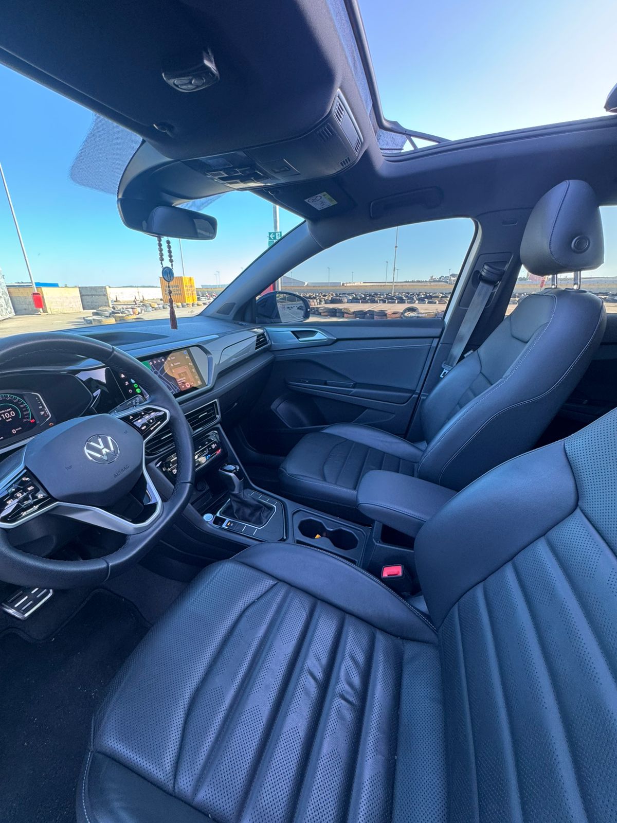 Volkswagen Taos Highline 250 TSI 2024 - Miniatura 8